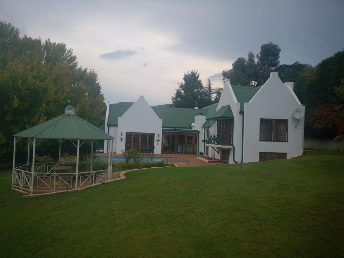 Vila The Gables-Clarens Exteriér fotografie
